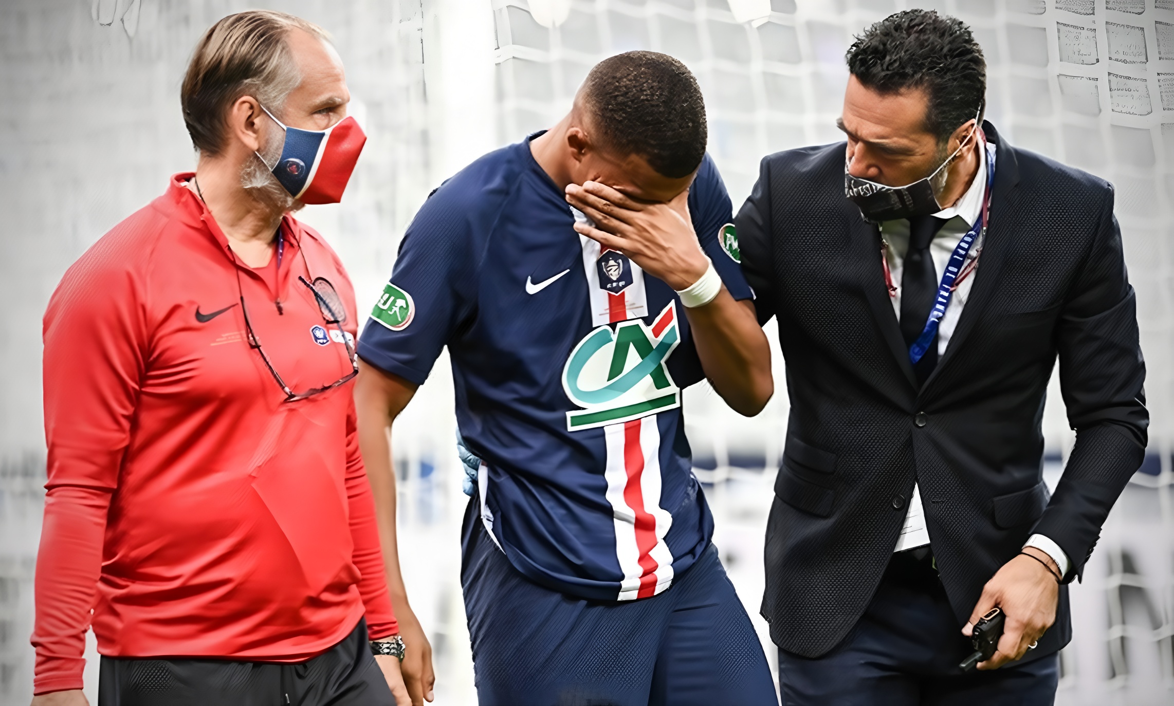 包含国际比赛日西汉姆备战社区盾山东男篮转会期临场应变，转会期曼联遗憾出局——法国杯节点到来直接炸裂的词条