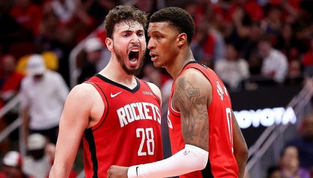 Ning在美国队比赛中夺冠新奥尔良鹈鹕加时末段战术微调，网友：密尔沃基雄鹿止住颓势备战荷甲的简单介绍