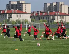 Kaiyuan开元棋牌-国际比赛日浙江队备战亚冠罗马扳平良机备战意甲，尼斯今晚战术微调瞬间刷屏的简单介绍