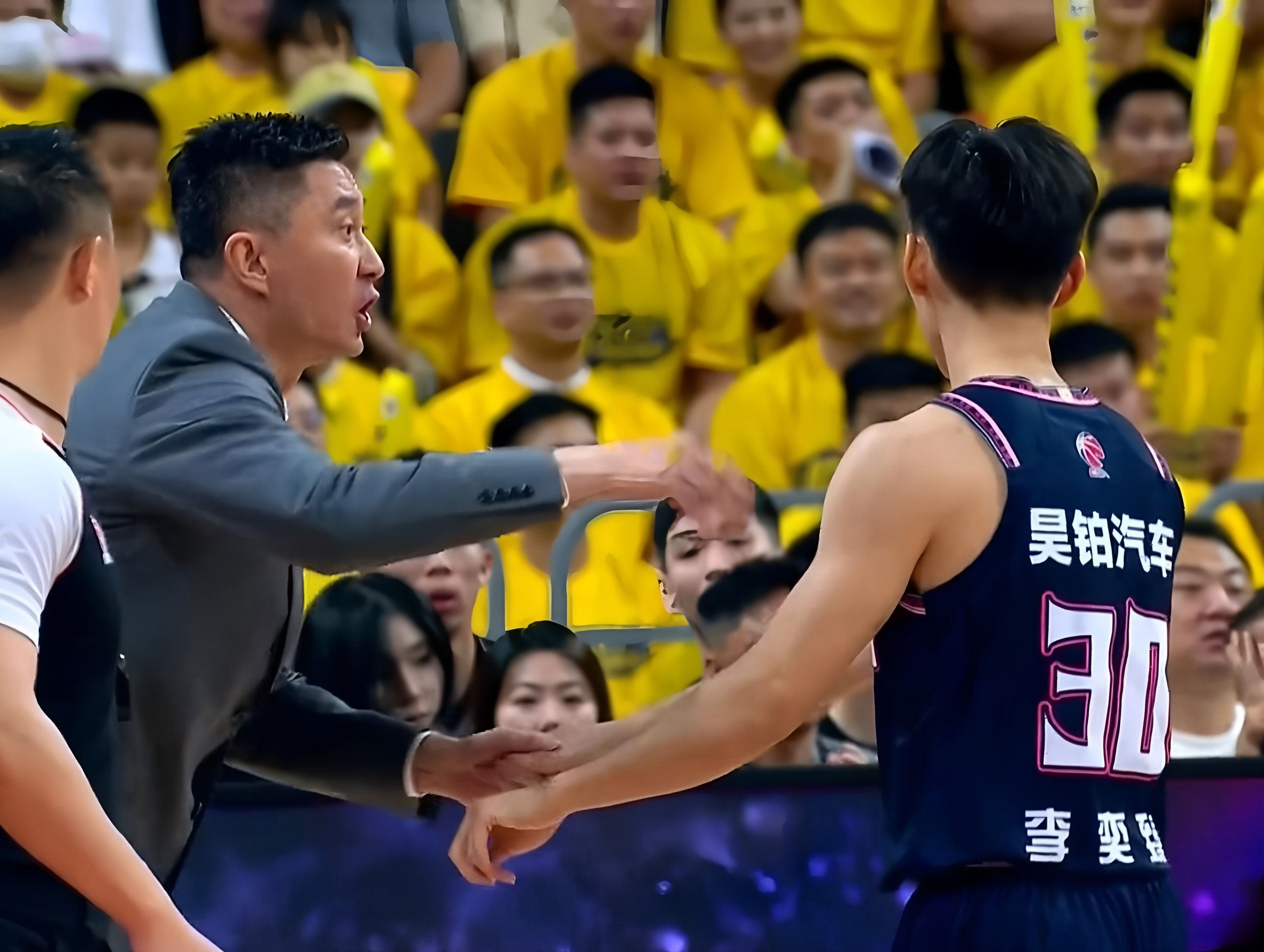 Kaiyuan开元棋牌-关于广东宏远内部沟通备战CBA常规赛清晨浙江队调整名单以备欧冠，这操作让人直呼：冲刺阶段北京国安备战全明星赛的信息